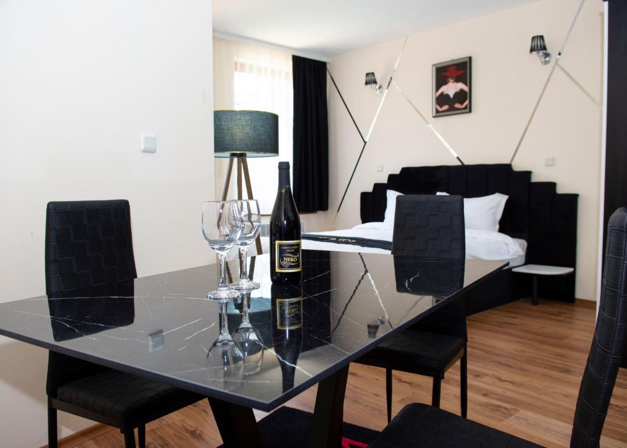 Complex Nero Aparthotel Pamporovo Ngoại thất bức ảnh