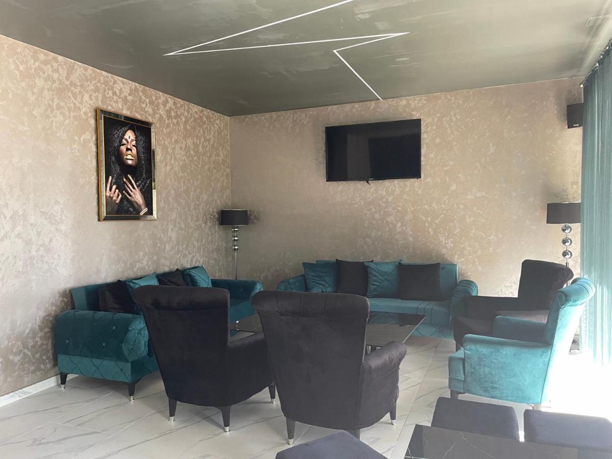 Complex Nero Aparthotel Pamporovo Ngoại thất bức ảnh