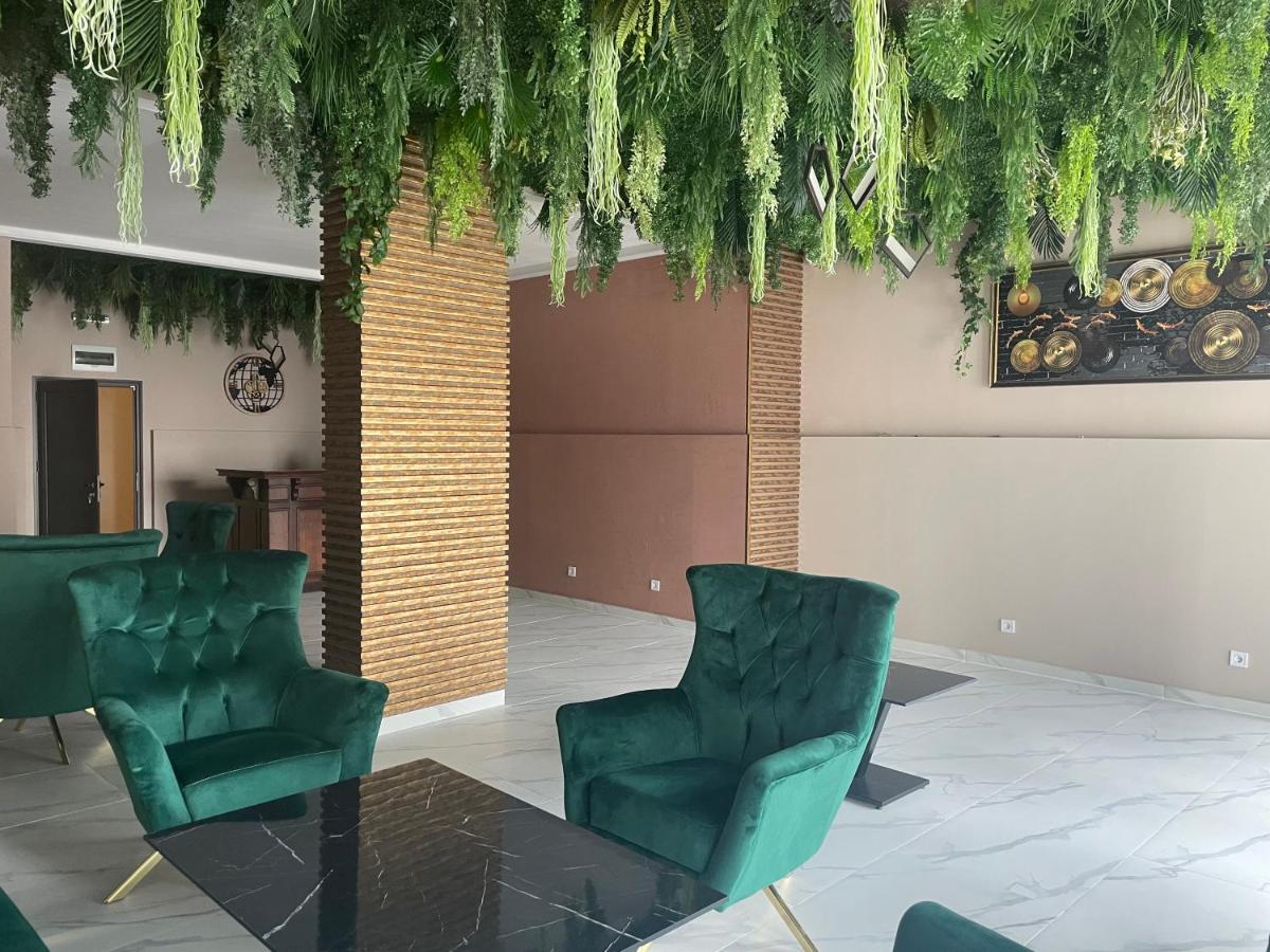 Complex Nero Aparthotel Pamporovo Ngoại thất bức ảnh